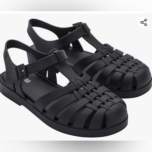 Melissa Possession Jelly Sandal - Jelly Shoe, Fisherman’s Sandal